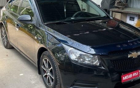 Chevrolet Cruze II, 2010 год, 930 000 рублей, 1 фотография