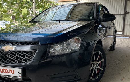 Chevrolet Cruze II, 2010 год, 930 000 рублей, 14 фотография