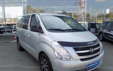 Hyundai Grand Starex Grand Starex I рестайлинг 2, 2009 год, 1 387 000 рублей, 3 фотография