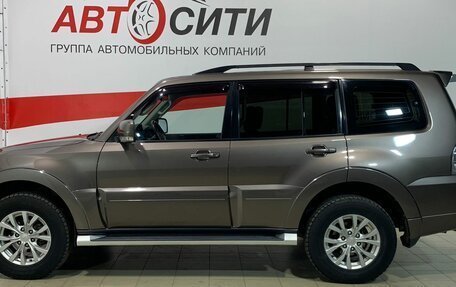 Mitsubishi Pajero IV, 2011 год, 2 399 000 рублей, 4 фотография