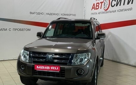 Mitsubishi Pajero IV, 2011 год, 2 399 000 рублей, 3 фотография