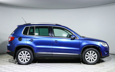 Volkswagen Tiguan I, 2010 год, 920 000 рублей, 4 фотография