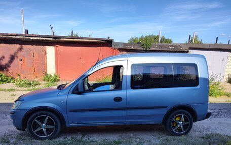 Opel Combo C, 2008 год, 600 000 рублей, 9 фотография