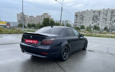 BMW 5 серия, 2006 год, 850 000 рублей, 16 фотография