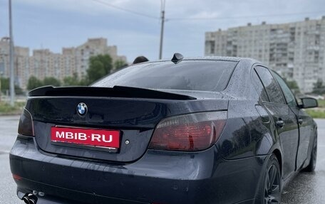 BMW 5 серия, 2006 год, 850 000 рублей, 14 фотография