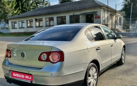 Volkswagen Passat B6, 2007 год, 650 000 рублей, 9 фотография