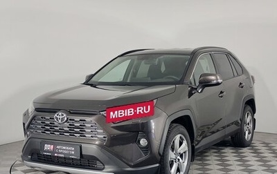 Toyota RAV4, 2019 год, 3 199 000 рублей, 1 фотография