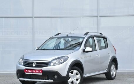 Renault Sandero I, 2013 год, 810 000 рублей, 1 фотография