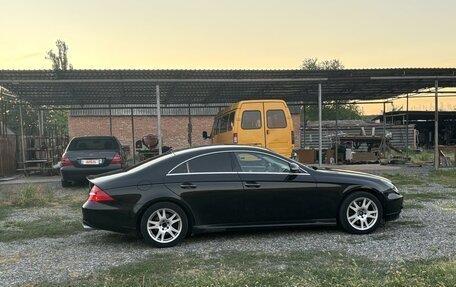 Mercedes-Benz CLS, 2005 год, 1 480 000 рублей, 3 фотография