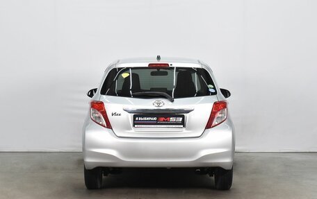 Toyota Vitz, 2012 год, 949 995 рублей, 5 фотография