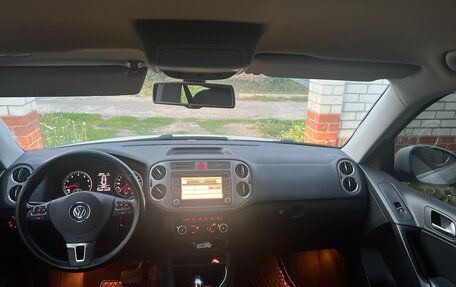 Volkswagen Tiguan I, 2010 год, 1 300 000 рублей, 3 фотография