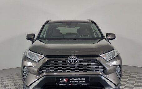 Toyota RAV4, 2019 год, 3 199 000 рублей, 2 фотография