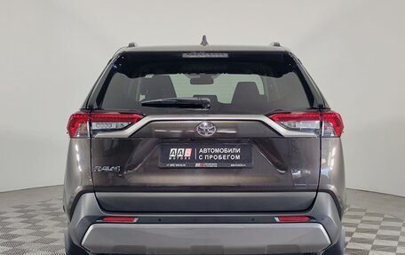 Toyota RAV4, 2019 год, 3 199 000 рублей, 6 фотография