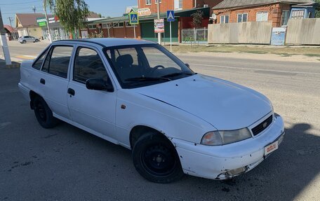 Daewoo Nexia I рестайлинг, 1998 год, 160 000 рублей, 3 фотография