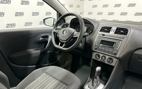 Volkswagen Polo VI (EU Market), 2018 год, 1 250 000 рублей, 3 фотография