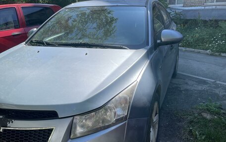 Chevrolet Cruze II, 2011 год, 550 000 рублей, 1 фотография