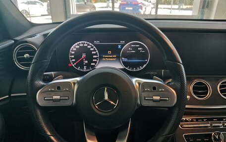 Mercedes-Benz E-Класс, 2019 год, 4 990 000 рублей, 11 фотография