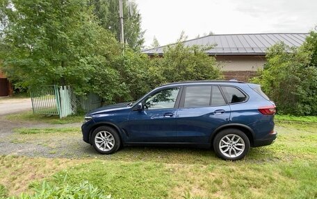 BMW X5, 2021 год, 6 750 000 рублей, 2 фотография