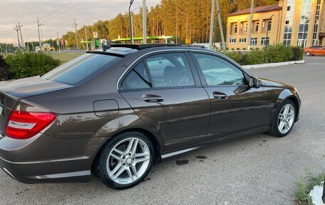 Mercedes-Benz C-Класс, 2013 год, 1 600 000 рублей, 2 фотография