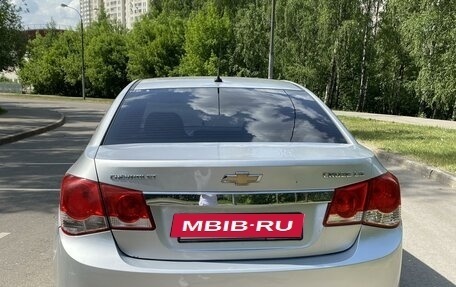 Chevrolet Cruze II, 2011 год, 740 000 рублей, 5 фотография