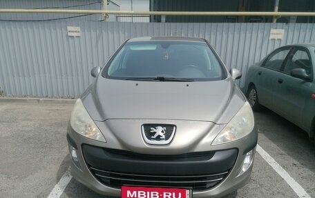 Peugeot 308 II, 2010 год, 565 000 рублей, 2 фотография