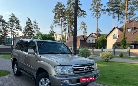 Toyota Land Cruiser 100 рестайлинг 2, 2007 год, 2 600 000 рублей, 2 фотография