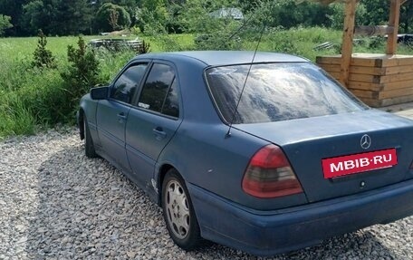 Mercedes-Benz C-Класс, 1994 год, 200 000 рублей, 4 фотография