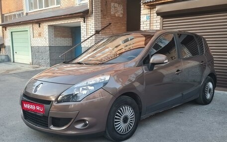 Renault Scenic III, 2010 год, 860 000 рублей, 1 фотография