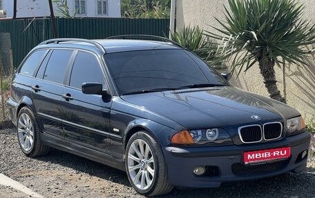 BMW 3 серия, 2001 год, 550 000 рублей, 1 фотография