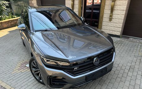 Volkswagen Touareg III, 2020 год, 6 990 000 рублей, 2 фотография