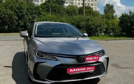 Toyota Corolla, 2021 год, 2 450 000 рублей, 2 фотография