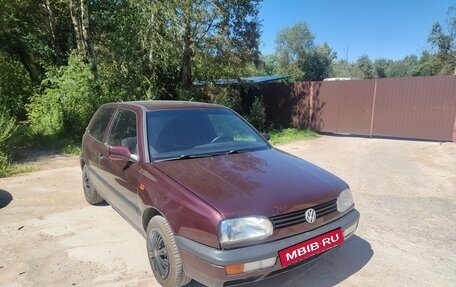 Volkswagen Golf III, 1992 год, 350 000 рублей, 2 фотография