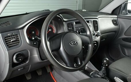 KIA Rio II, 2011 год, 710 995 рублей, 6 фотография