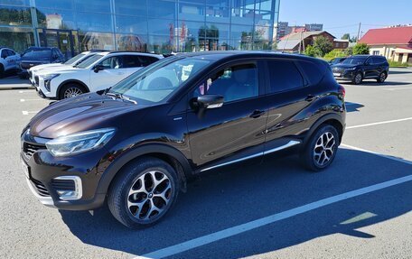 Renault Kaptur I рестайлинг, 2017 год, 1 700 000 рублей, 3 фотография