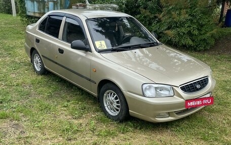 Hyundai Accent II, 2004 год, 400 000 рублей, 2 фотография