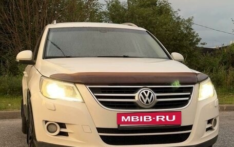 Volkswagen Tiguan I, 2011 год, 1 050 000 рублей, 2 фотография