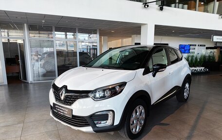 Renault Kaptur I рестайлинг, 2016 год, 1 572 000 рублей, 1 фотография