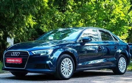 Audi A3, 2018 год, 2 350 000 рублей, 1 фотография