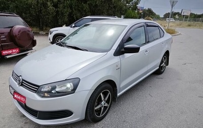 Volkswagen Polo VI (EU Market), 2013 год, 900 000 рублей, 1 фотография