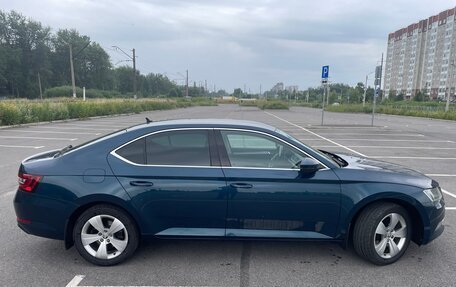 Skoda Superb III рестайлинг, 2017 год, 1 900 000 рублей, 4 фотография