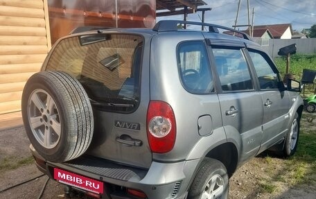 Chevrolet Niva I рестайлинг, 2014 год, 550 000 рублей, 2 фотография