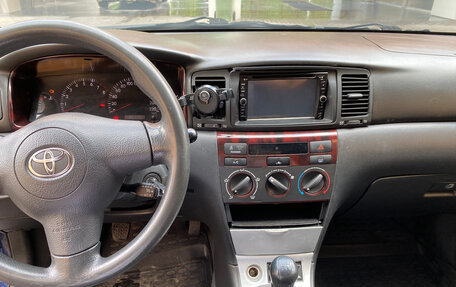 Toyota Corolla, 2004 год, 380 000 рублей, 8 фотография