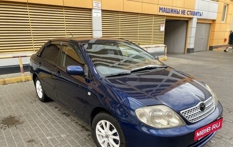 Toyota Corolla, 2004 год, 380 000 рублей, 3 фотография