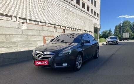 Opel Insignia II рестайлинг, 2010 год, 880 000 рублей, 1 фотография