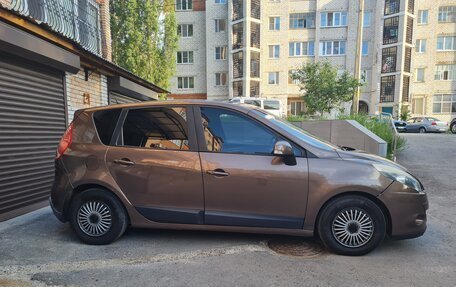 Renault Scenic III, 2010 год, 860 000 рублей, 10 фотография