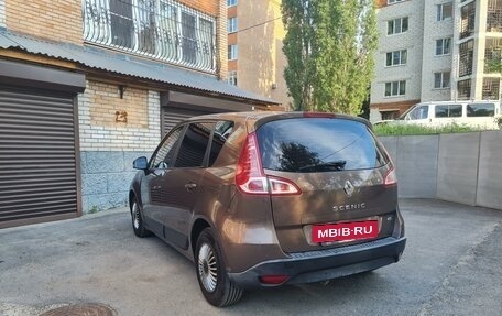 Renault Scenic III, 2010 год, 860 000 рублей, 16 фотография