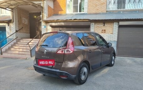 Renault Scenic III, 2010 год, 860 000 рублей, 14 фотография