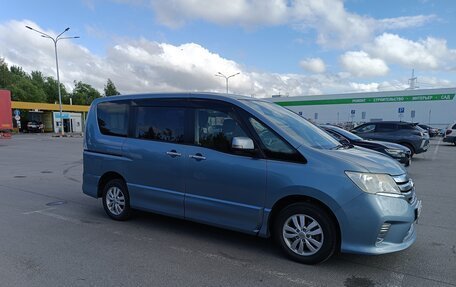 Nissan Serena IV, 2012 год, 1 750 000 рублей, 4 фотография