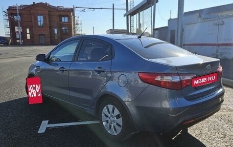 KIA Rio III рестайлинг, 2013 год, 950 000 рублей, 4 фотография