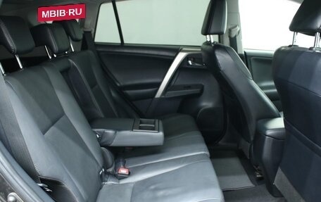 Toyota RAV4, 2015 год, 2 490 000 рублей, 4 фотография